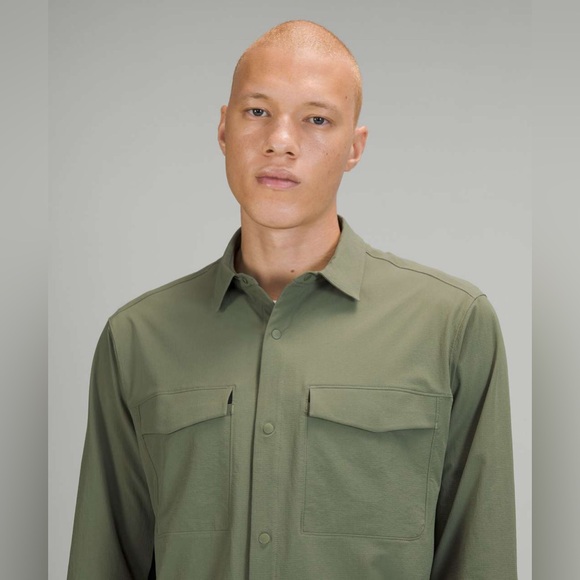 Lululemon Double Pocket Long Sleeve Overshirt
Green Twill - Picture 4 of 8